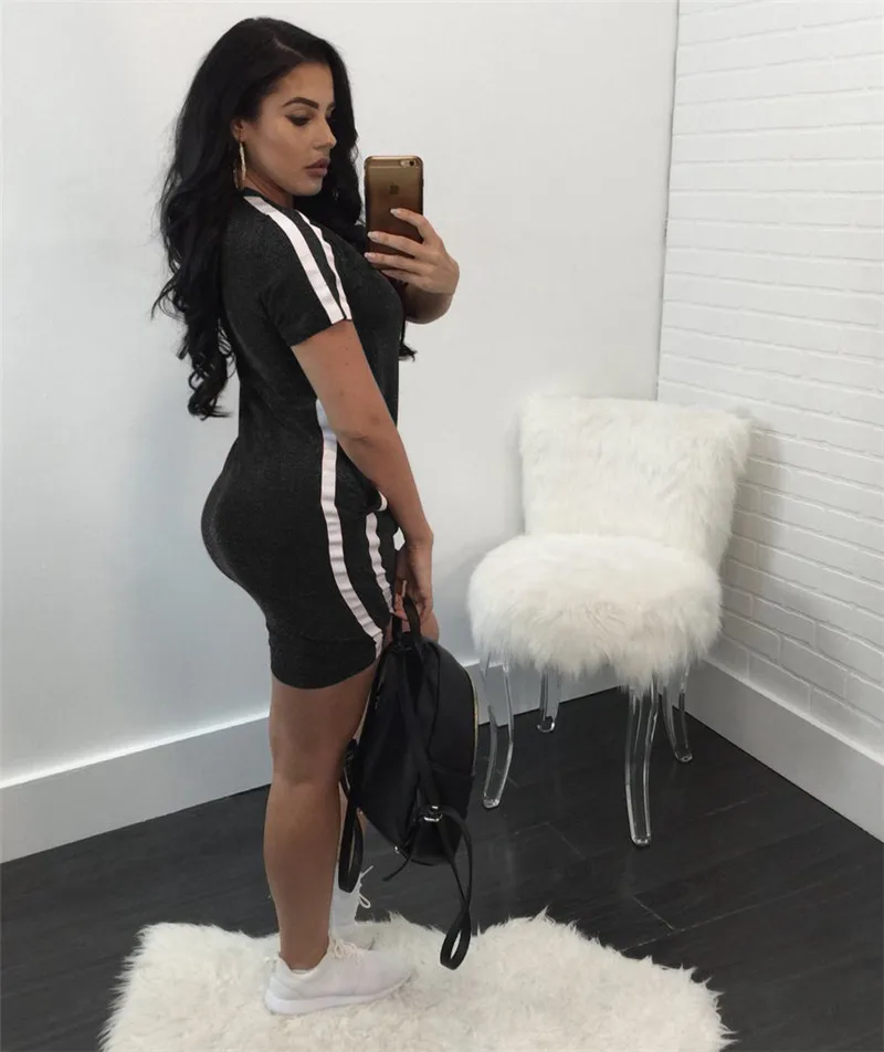 4650190372_892403295