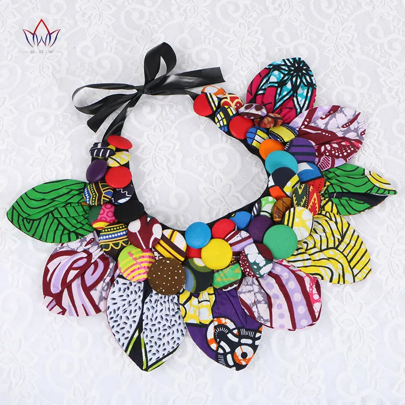 2017 Ankara Button Bib Button Earrings Statement Necklace Tribal Necklace Handmade Flower Shape African Jewelry WYA063
2017 Ankara Button Bib Button Earrings Statement Necklace Tribal Necklace Handmade Flower Shape African Jewelry WYA063