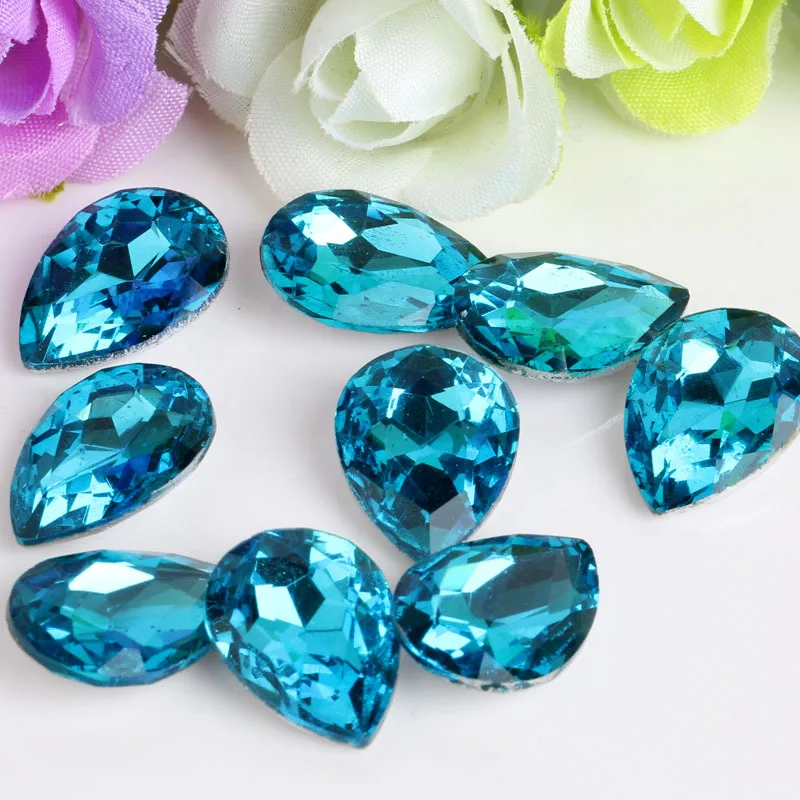 2019 Drop shaped glass crystal Lake blue Pointed bottom rhinestones DIY Wedding dress and jewelry 50pcs/pack Superior quality
2019 Drop shaped glass crystal Lake blue Pointed bottom rhinestones DIY Wedding dress and jewelry 50pcs/pack Superior quality