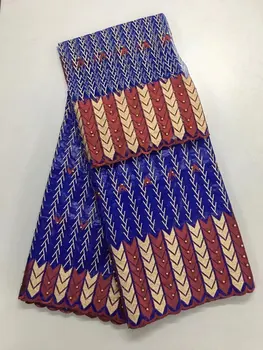 White blue african beaded Bazin riche fabric embroidered + 2 yards net lace with beads high quality Bazin riche getzner jacquard
White blue african beaded Bazin riche fabric embroidered + 2 yards net lace with beads high quality Bazin riche getzner jacquard