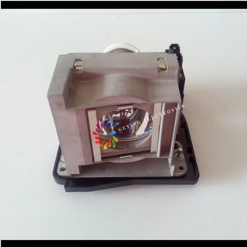 Free Shipping VLT-XD2000LP NSH 300W Original Projector lamp with housing for WD200 XD1000U XD2000U
Free Shipping VLT-XD2000LP NSH 300W Original Projector lamp with housing for WD200 XD1000U XD2000U