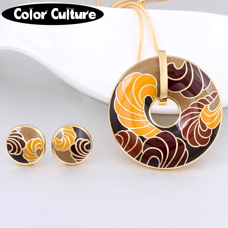 Fashion Pendant costume Jewelry Sets for Women Elegant Enamel Pendant Round Earring new Year gifts
Fashion Pendant costume Jewelry Sets for Women Elegant Enamel Pendant Round Earring new Year gifts