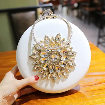 Fashion White Women Round Handle Handbags Lady Evening Party Chain Circle Mini Shoulder Crossbody Bags
Fashion White Women Round Handle Handbags Lady Evening Party Chain Circle Mini Shoulder Crossbody Bags