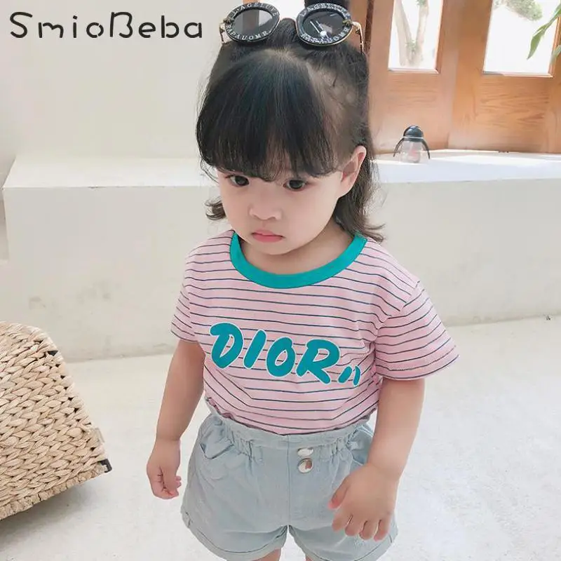 Boys And Girls England Shirts Striped Baby Girls Shirts Round Collar Cotton Short Sleeve T-shirt Printed With Letters
Boys And Girls England Shirts Striped Baby Girls Shirts Round Collar Cotton Short Sleeve T-shirt Printed With Letters