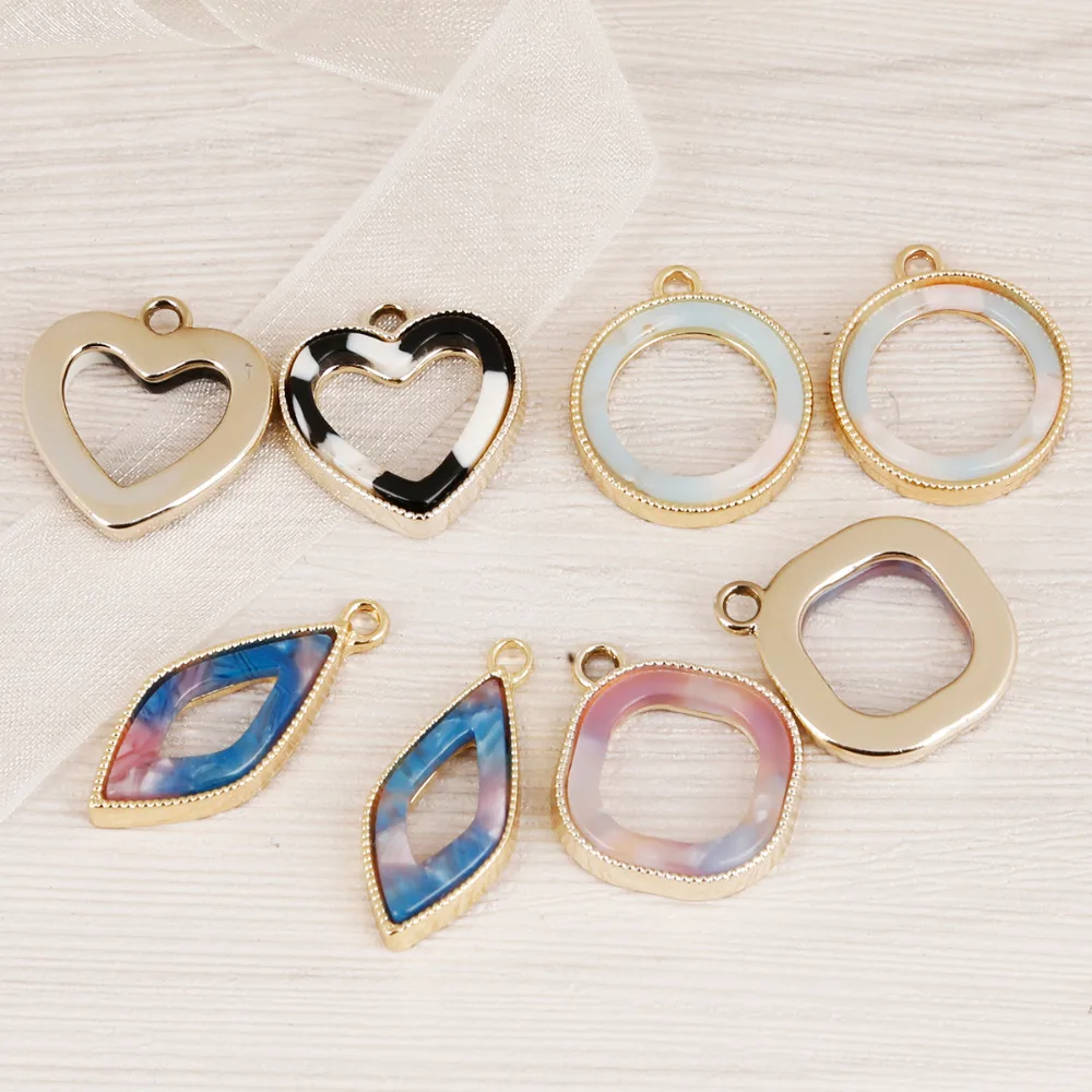 Fashion Zinc Alloy with Acrylic Charms Pendants for DIY Decoration Neckalce Earring Key Chain Jewelry Making
Fashion Zinc Alloy with Acrylic Charms Pendants for DIY Decoration Neckalce Earring Key Chain Jewelry Making