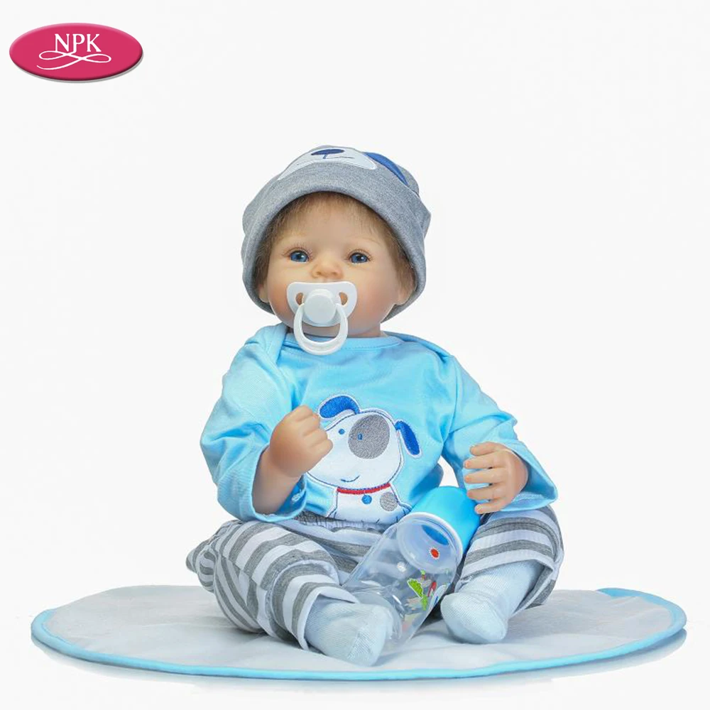 NPK Realistic Babies Boys Reborn Play House Doll Silicone Toys Lifelike Soft Cloth Body Newborn Babies Reborn Dolls Toy Gifts
NPK Realistic Babies Boys Reborn Play House Doll Silicone Toys Lifelike Soft Cloth Body Newborn Babies Reborn Dolls Toy Gifts