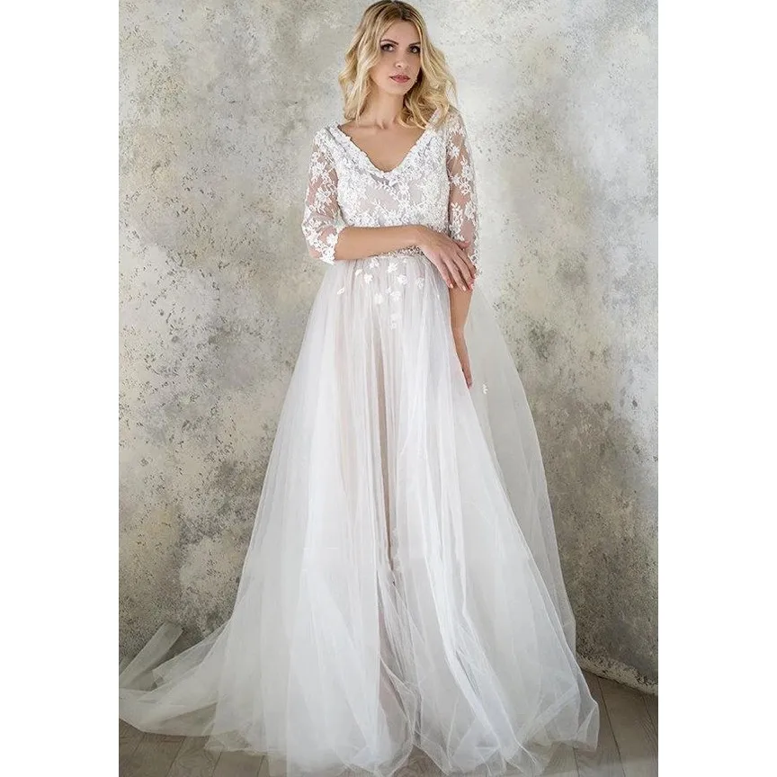 Elegant Half Sleeve Wedding Dress V Neck Lace Floor Length Boho Beaded Waist Botton Back Wedding Dress Tulle Bridal Goan
Elegant Half Sleeve Wedding Dress V Neck Lace Floor Length Boho Beaded Waist Botton Back Wedding Dress Tulle Bridal Goan