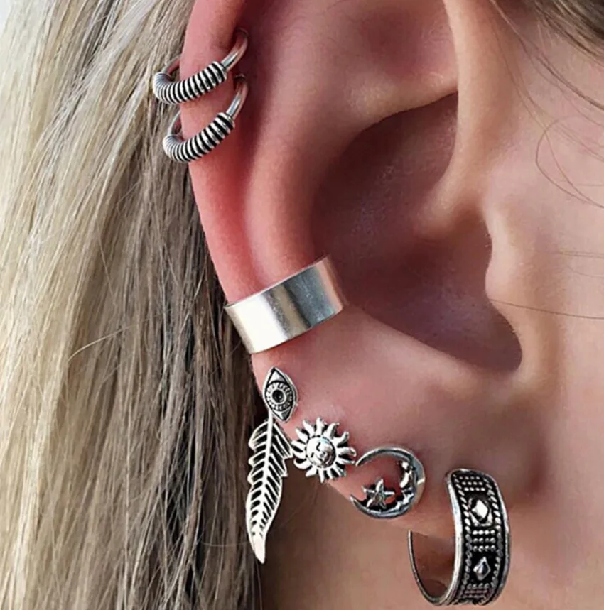 Bohemian Retro Style Silver Color Moon Sun Earrings For Women Fashion Ear Cuff With Chain Stud Earrings Brincos Jewelry
Bohemian Retro Style Silver Color Moon Sun Earrings For Women Fashion Ear Cuff With Chain Stud Earrings Brincos Jewelry