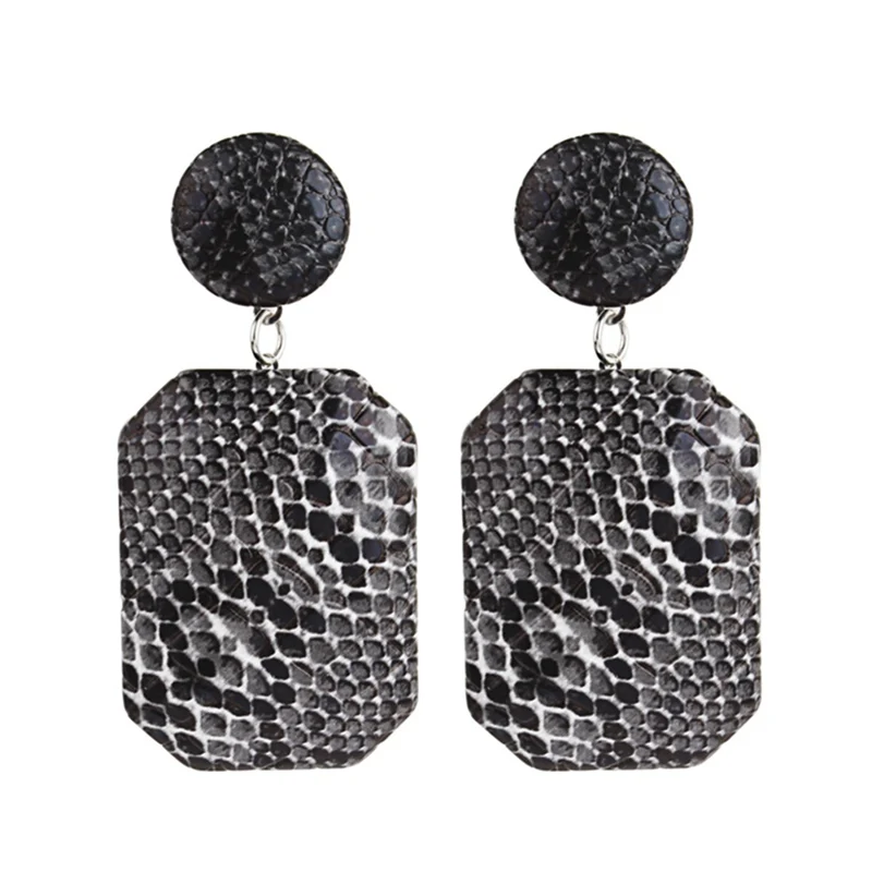 Vintage Snake Pattern Leather Earrings For Women Geometric Big Resin Hanging Earring Ladies Party Jewellery Gift
Vintage Snake Pattern Leather Earrings For Women Geometric Big Resin Hanging Earring Ladies Party Jewellery Gift