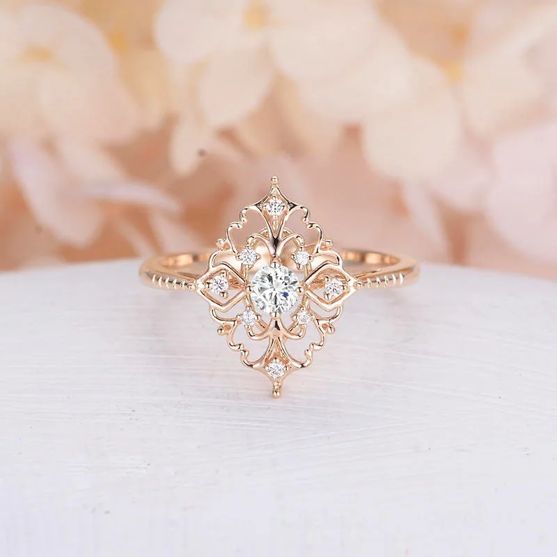 ZQISHMAO 18K White Rose Gold Plated Cubic Zirconia Snowflake Flower Ring for Women Girls CZ Jewelry Fashion Flower Ring 3 Style
