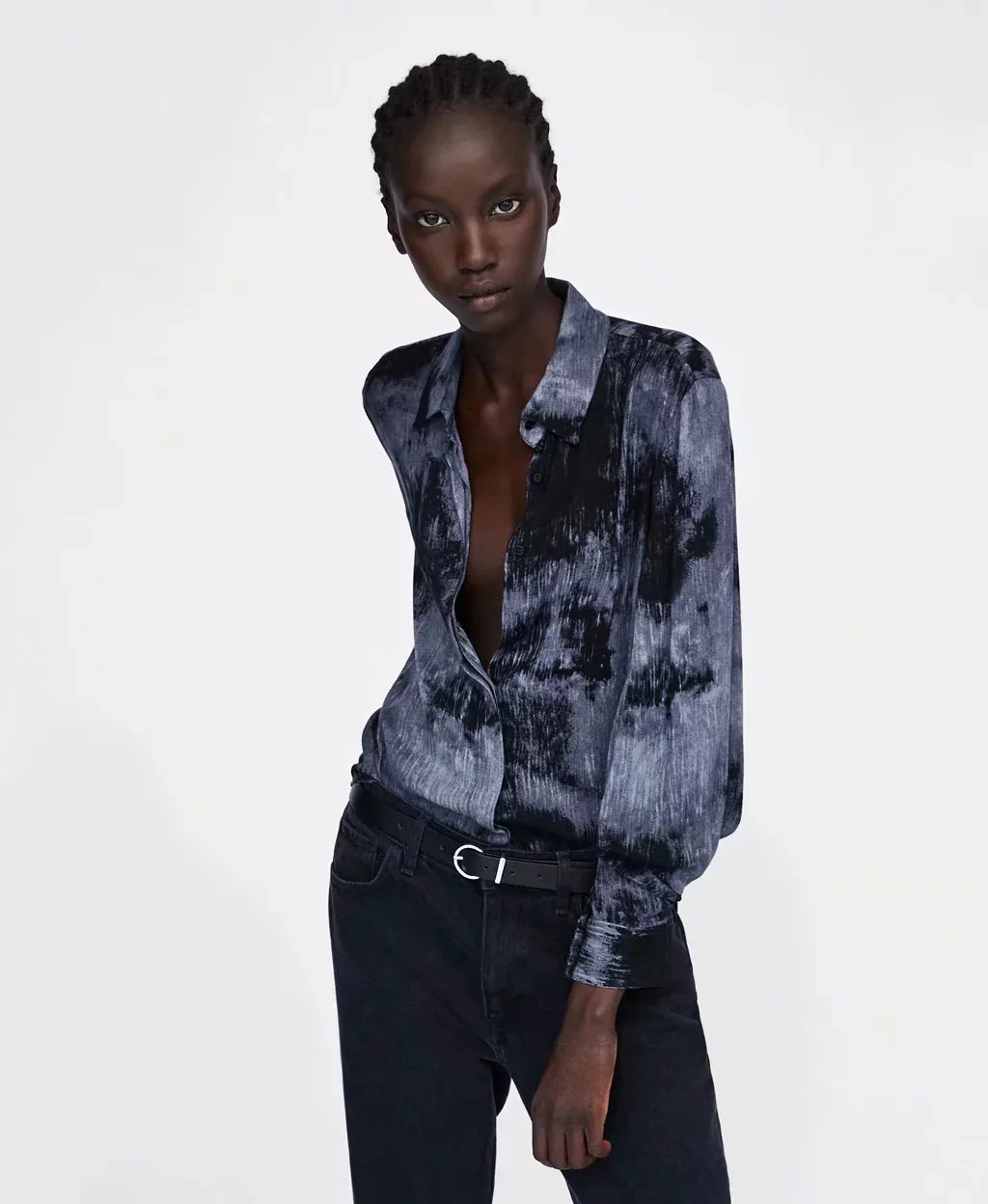 fashion women S1010U9 autumn new Europe and the United States to dye printing leisure shirt 8565 #
fashion women S1010U9 autumn new Europe and the United States to dye printing leisure shirt 8565 #