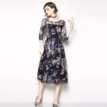 2018 Summer Women stitching Gauze Dress Ladies O-Neck Runway Vintage Female Slimming Round Neck Sexy Party Mid Calf Dresses XXL
2018 Summer Women stitching Gauze Dress Ladies O-Neck Runway Vintage Female Slimming Round Neck Sexy Party Mid Calf Dresses XXL