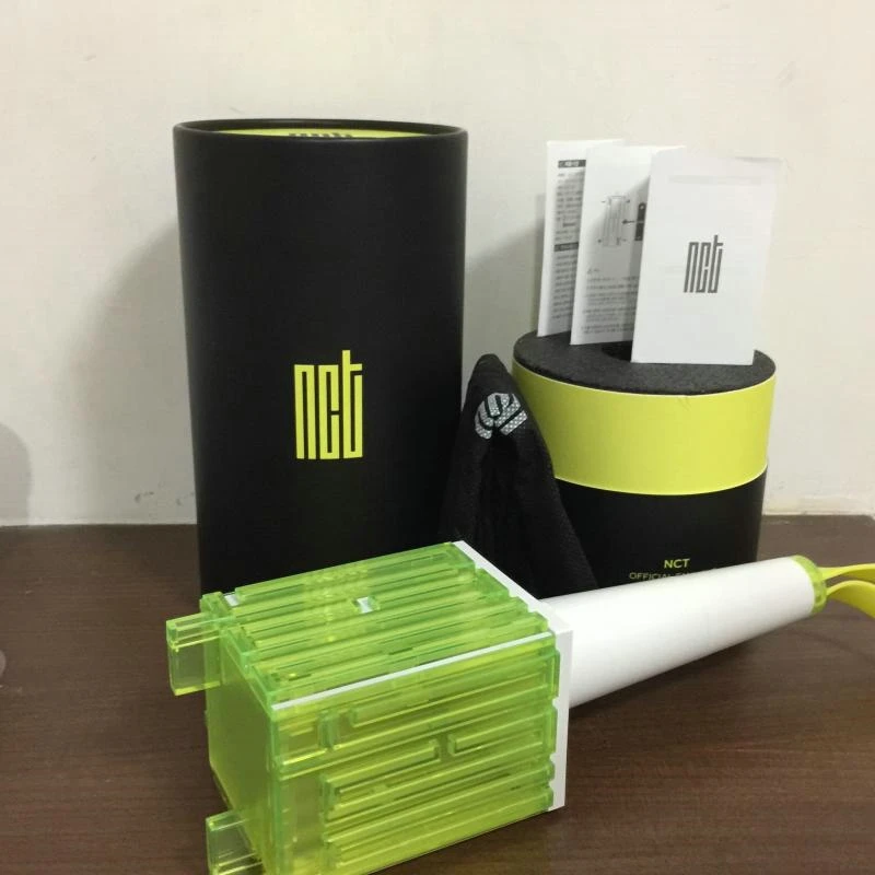In stock LED NCT Kpop Official Stick Lamp Hiphop Lightstick 2018 New Music Concert Lamp fluorescent stick aid rod fans gift
In stock LED NCT Kpop Official Stick Lamp Hiphop Lightstick 2018 New Music Concert Lamp fluorescent stick aid rod fans gift