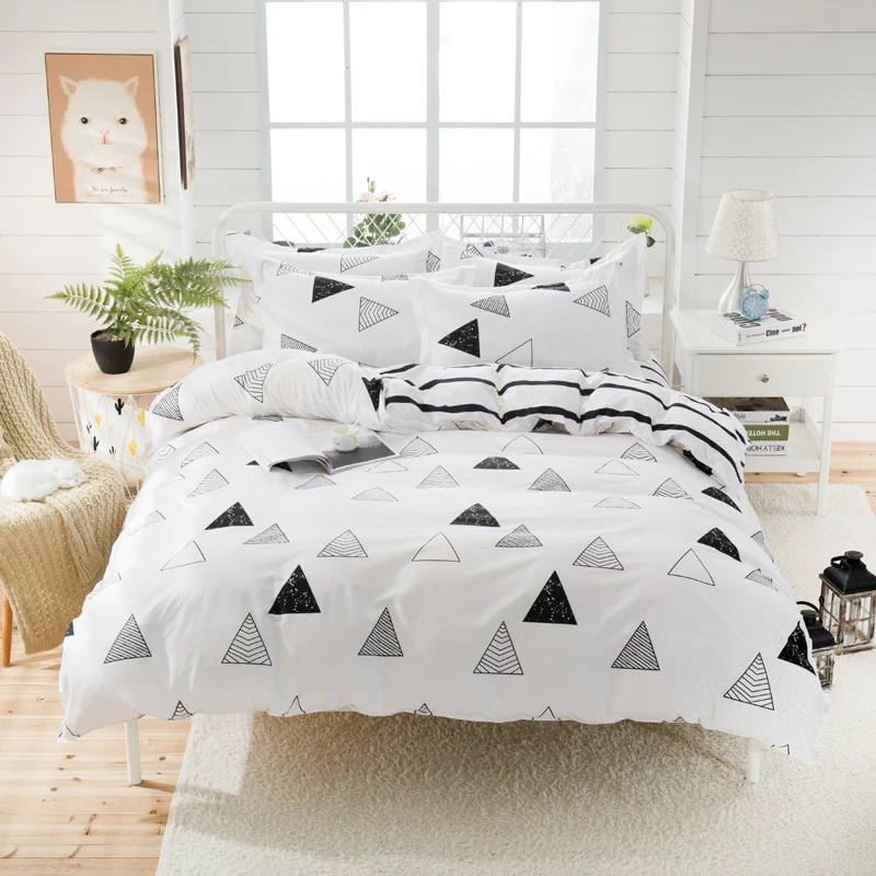 Polyester Cotton Fabric Bedding Sets Full King Twin Queen King Size 4Pcs Bed Sheet Duvet Cover Set Pillowcase Without Comforter
Polyester Cotton Fabric Bedding Sets Full King Twin Queen King Size 4Pcs Bed Sheet Duvet Cover Set Pillowcase Without Comforter
