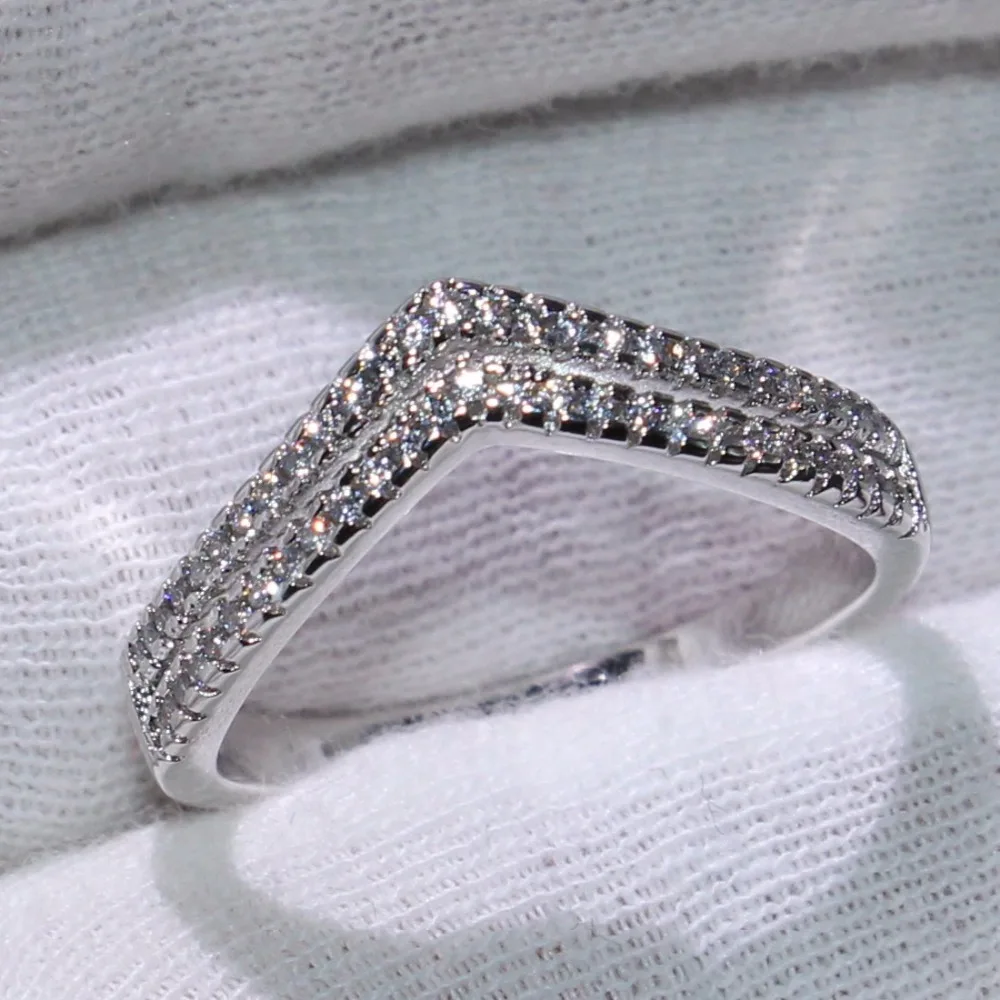 

2018 New Arrival Promotion Sparkling Fashion jewelry 925 Sterling Silver Double V AAA Cubic Zirconia Wedding Band Ring for Women