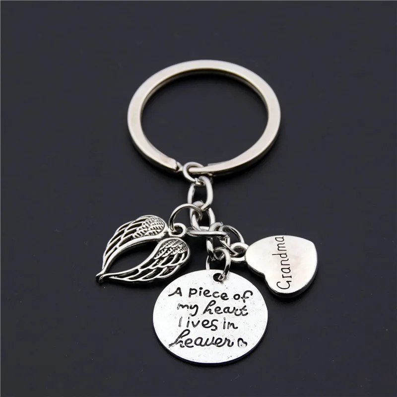 

1PC A Piece Of My Heart Is In Heaven Loss of Mom Dad Grandma Memorial Key Rings Bereavement Family Sympathy Gift