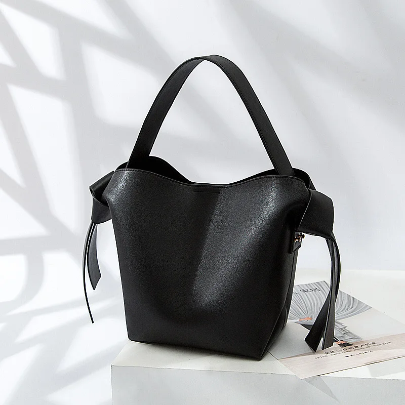 Brand Handbag Women Bucket Shoulder Bag Female High Quality Artificial Leather Tote Bag Fashion Top-Handle Bag Bolsas Feminina
Brand Handbag Women Bucket Shoulder Bag Female High Quality Artificial Leather Tote Bag Fashion Top-Handle Bag Bolsas Feminina