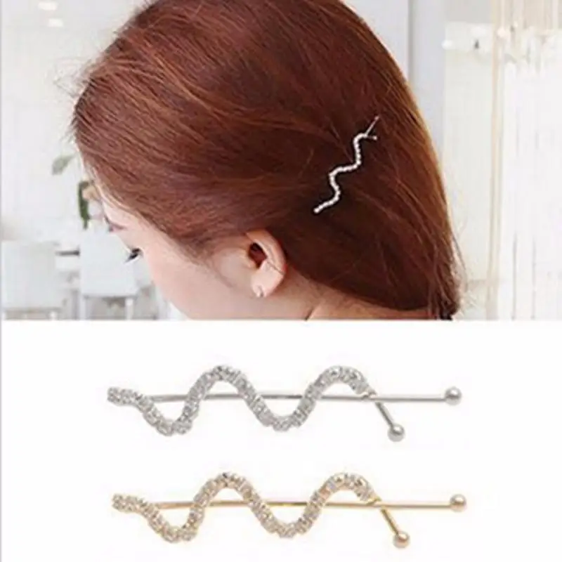 Fashion Rhinestone Studded Wave Shape Hair Clips Women Simple Metal Hairpins Diamante Accessories
Fashion Rhinestone Studded Wave Shape Hair Clips Women Simple Metal Hairpins Diamante Accessories