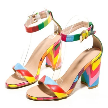 Nice Summer New Wave Of Printing Thick Leather Shoes Fashion Personality Women Sandals high-heeled Sandals Mixed Colors W318
Nice Summer New Wave Of Printing Thick Leather Shoes Fashion Personality Women Sandals high-heeled Sandals Mixed Colors W318