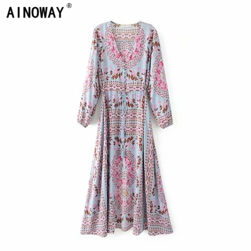Vintage Chic women purple floral print tassel v-neck beach Bohemian Maxi dress Ladies Summer rayon Boho dress vestidos
Vintage Chic women purple floral print tassel v-neck beach Bohemian Maxi dress Ladies Summer rayon Boho dress vestidos