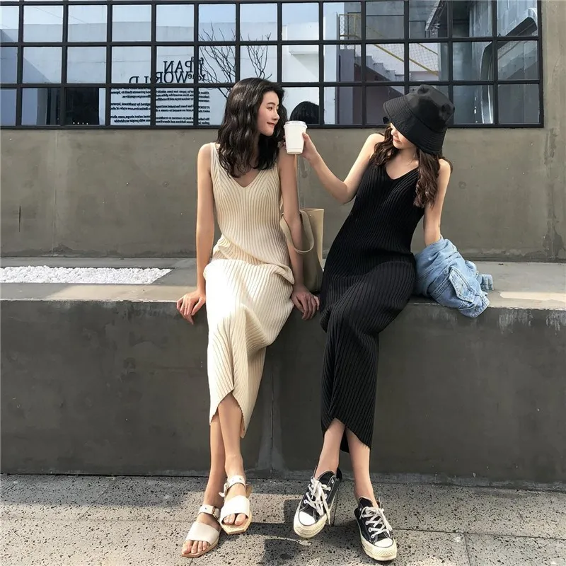 Summer Gothic Spaghetti Strap Striped Slim Fit Women Dresses Elegant V Neck Knitted Long Dress Female Party Dress 2019
Summer Gothic Spaghetti Strap Striped Slim Fit Women Dresses Elegant V Neck Knitted Long Dress Female Party Dress 2019