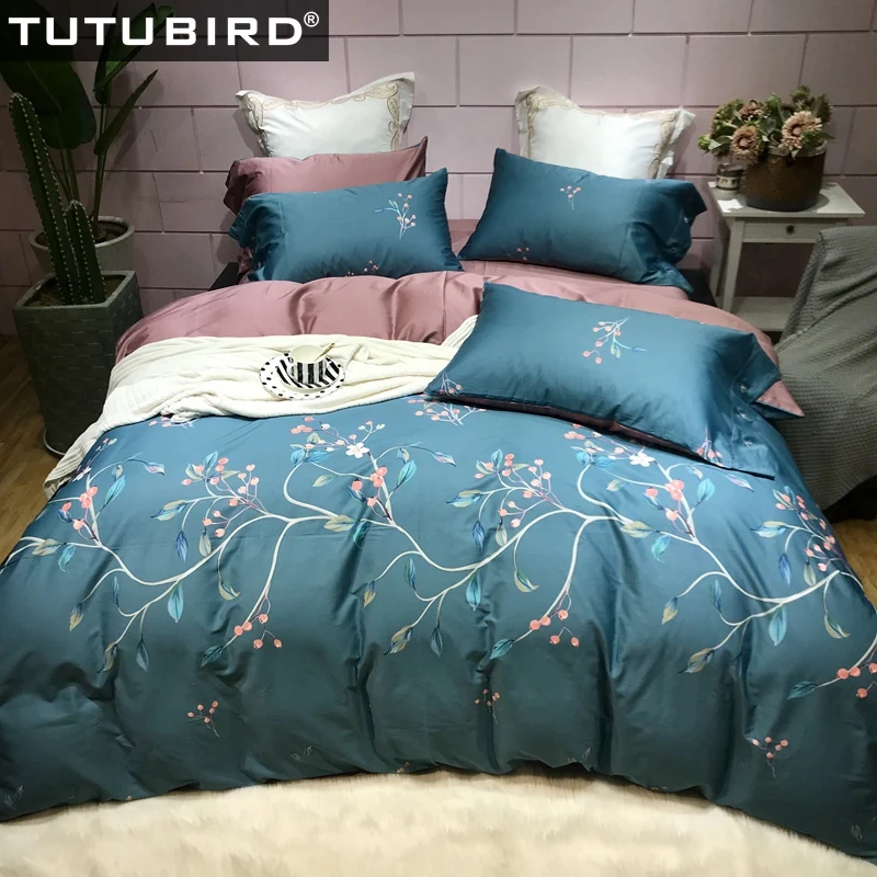 Blue flower print bedlinen Luxury Egyptian cotton bedding set pure soft sheets Satin duvet cover pastoral princess bedspread
Blue flower print bedlinen Luxury Egyptian cotton bedding set pure soft sheets Satin duvet cover pastoral princess bedspread