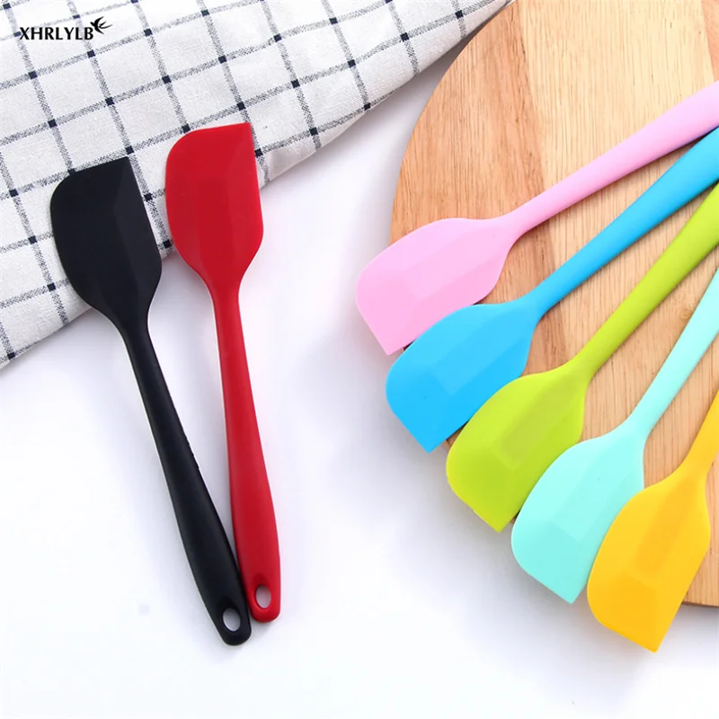 XHRLYLB1pc Baking Tools Small One-piece Silicone Scraper High Temperature Household Cake Stirring Scraper Wedding decoration.7z
XHRLYLB1pc Baking Tools Small One-piece Silicone Scraper High Temperature Household Cake Stirring Scraper Wedding decoration.7z