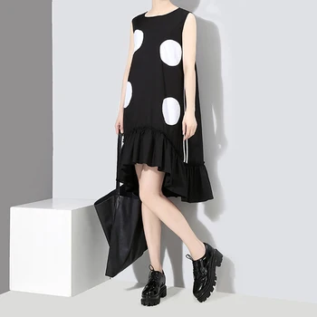 2019 Summer Lady Cute Midi Tank Dress Women Black Sun Dress Large Dots Patches Sleeveless Ruffles Hem Straight Sundress
2019 Summer Lady Cute Midi Tank Dress Women Black Sun Dress Large Dots Patches Sleeveless Ruffles Hem Straight Sundress