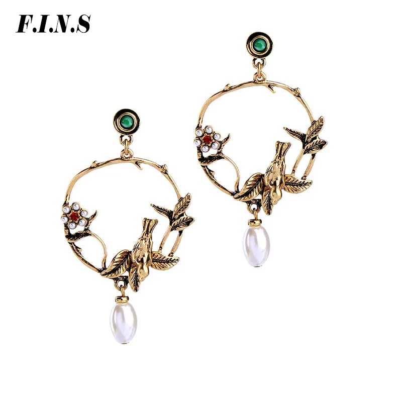F.I.N.S Antique Gold Color Big Earrings for Women Cute Birds Flower Imitation Pearl Dangling Fashion Jewelry Woman Accessories
F.I.N.S Antique Gold Color Big Earrings for Women Cute Birds Flower Imitation Pearl Dangling Fashion Jewelry Woman Accessories