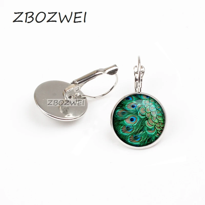ZBOZWEI 2018 Fashion Crystal Earrings Unique Art Peacock Wiggling Feather Earring Jewelry Charm Animal Pattern Handmade Gift
ZBOZWEI 2018 Fashion Crystal Earrings Unique Art Peacock Wiggling Feather Earring Jewelry Charm Animal Pattern Handmade Gift