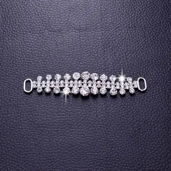 10pcs Crystal Shoes Buckles Silver Plated Bikini Connectors Buckle Bags Accessories DIY Ribbon Slide Rhinestone Applique BK-06
10pcs Crystal Shoes Buckles Silver Plated Bikini Connectors Buckle Bags Accessories DIY Ribbon Slide Rhinestone Applique BK-06