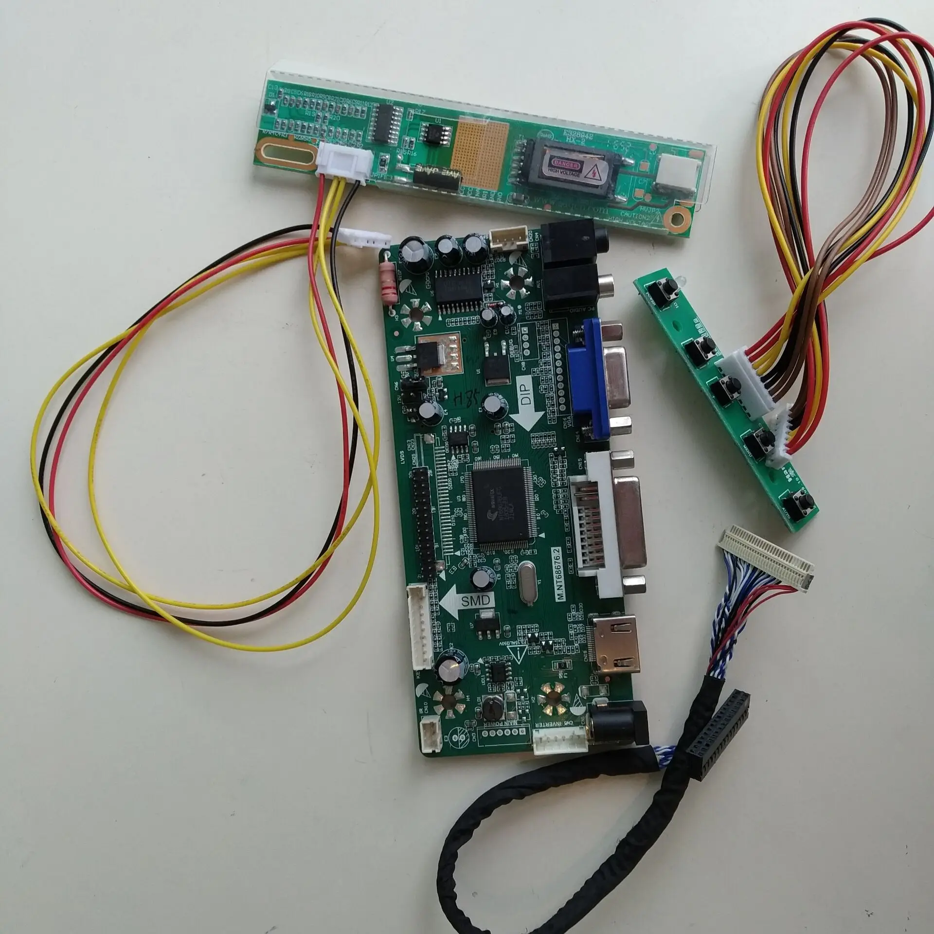 NT68676(HDMI+DVI+VGA) LCD KIT Controller Board display For 30pin M220Z1-L01/M220Z1-L02 1680X1050 panel Screen
NT68676(HDMI+DVI+VGA) LCD KIT Controller Board display For 30pin M220Z1-L01/M220Z1-L02 1680X1050 panel Screen