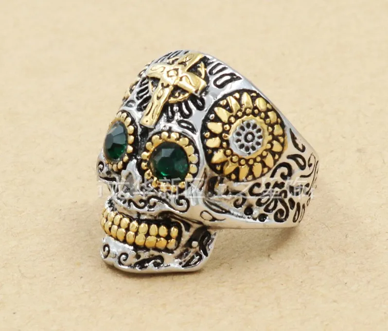Male gem new personality ring boy Explosion models foreign trade men's skull ring manufacturers free shipping
Male gem new personality ring boy Explosion models foreign trade men's skull ring manufacturers free shipping
