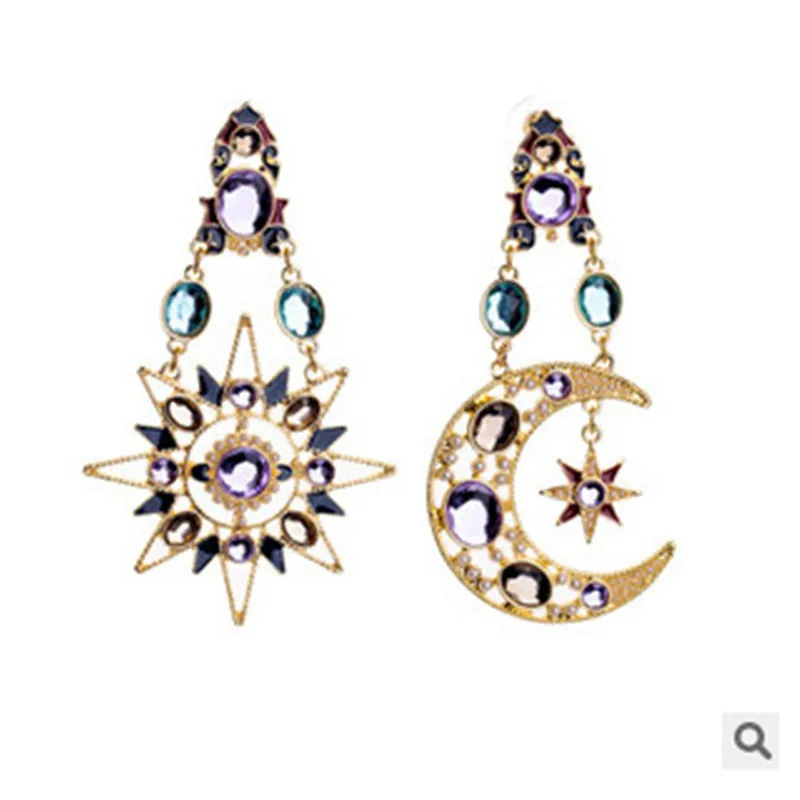 2018 New Fashion Earrings Accessories for Women Gold Stars Moon Pendant Studs Charm Earrings Female Gift Wedding Party Exquisite
2018 New Fashion Earrings Accessories for Women Gold Stars Moon Pendant Studs Charm Earrings Female Gift Wedding Party Exquisite
