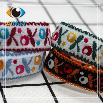 The new supply of four-color exquisite embroidery jacquard belt retro style clothing Ribbon diy handmade home accessories 
The new supply of four-color exquisite embroidery jacquard belt retro style clothing Ribbon diy handmade home accessories