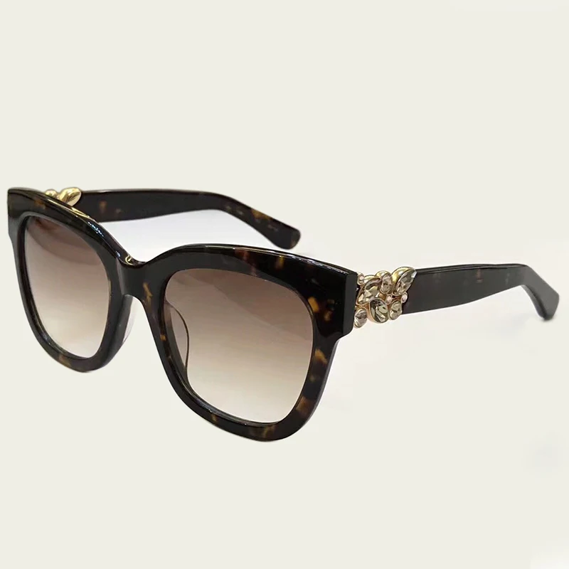 Vintage Square Sunglasses Women 2019 Brand Designer Retro Cat Eye Sun Glasses Luxury Diamonds Legs Shades UV400
Vintage Square Sunglasses Women 2019 Brand Designer Retro Cat Eye Sun Glasses Luxury Diamonds Legs Shades UV400