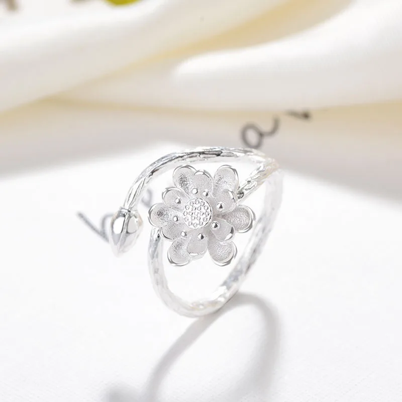 New Arrivals 925 Sterling Silver Big Lotus Flower Rings for Women Adjustable Wedding Ring Fashion Jewelry
New Arrivals 925 Sterling Silver Big Lotus Flower Rings for Women Adjustable Wedding Ring Fashion Jewelry