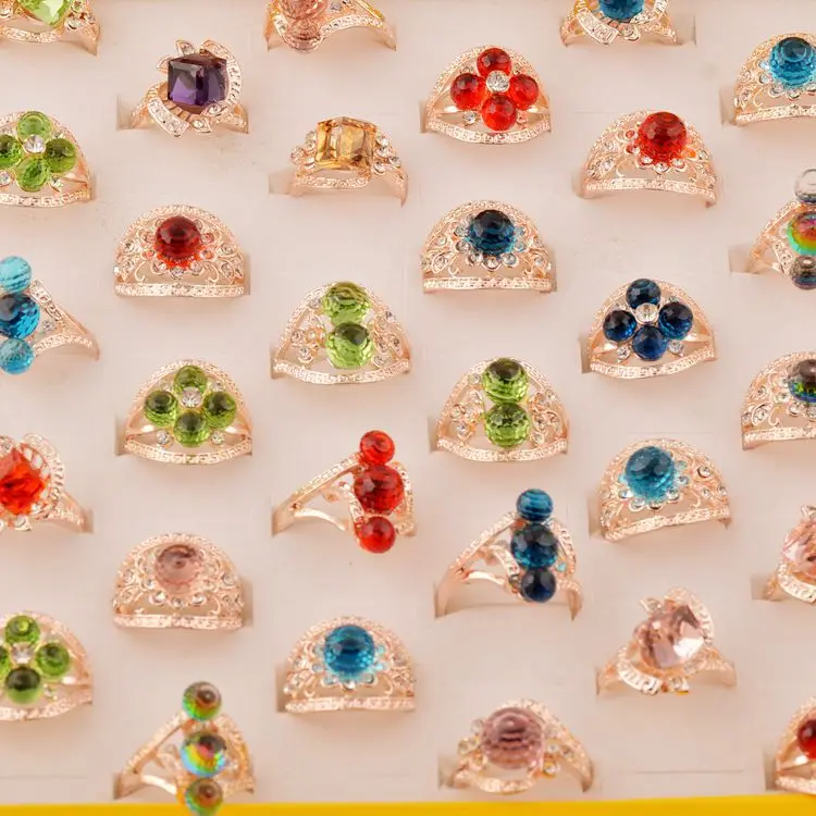 MYDANER Lots 50Pcs Wholesale Mixed Design Crystal Rhinestone Rings Women Wedding Party Fashion Bulk Jewelry Lots High Quality
MYDANER Lots 50Pcs Wholesale Mixed Design Crystal Rhinestone Rings Women Wedding Party Fashion Bulk Jewelry Lots High Quality