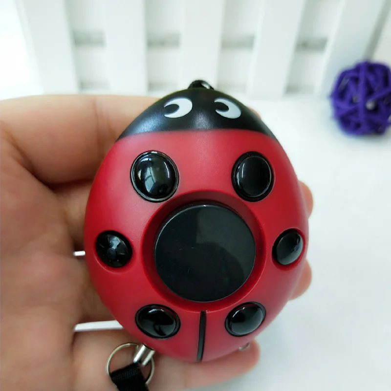 130dB LED light Loud Emergency Keychain alarm portable panic alarm
130dB LED light Loud Emergency Keychain alarm portable panic alarm