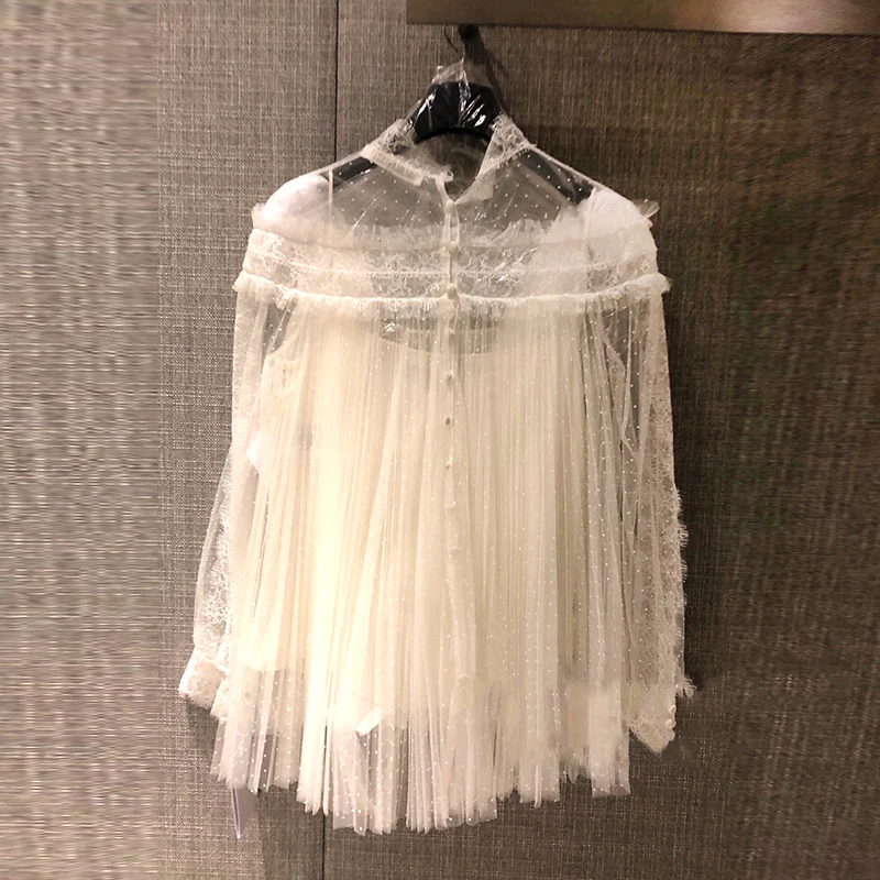 Designer Luxury Shirts for Women Slash Neck Lace Stitching Point Mesh White Blouse Tops
Designer Luxury Shirts for Women Slash Neck Lace Stitching Point Mesh White Blouse Tops