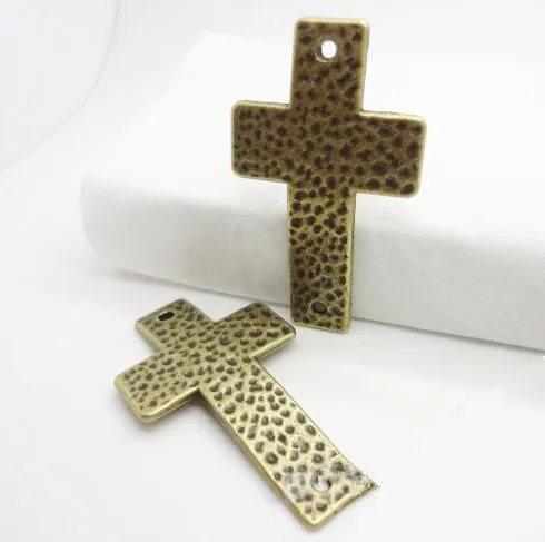 50pcs Antique Silver tone/Antique Bronze Sideway Wider Bumpy Cross Connector Pendant Charm/Finding,for Bracelet,DIY Accessory
50pcs Antique Silver tone/Antique Bronze Sideway Wider Bumpy Cross Connector Pendant Charm/Finding,for Bracelet,DIY Accessory