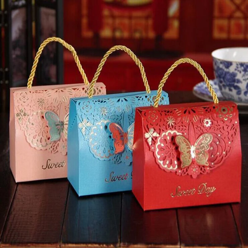100pcs Wedding Candy Bag Dessert Decoration Butterfly Flower Candy Bag Decoration Mariage Beautiful Paper Bag Deliver by DHL
100pcs Wedding Candy Bag Dessert Decoration Butterfly Flower Candy Bag Decoration Mariage Beautiful Paper Bag Deliver by DHL
