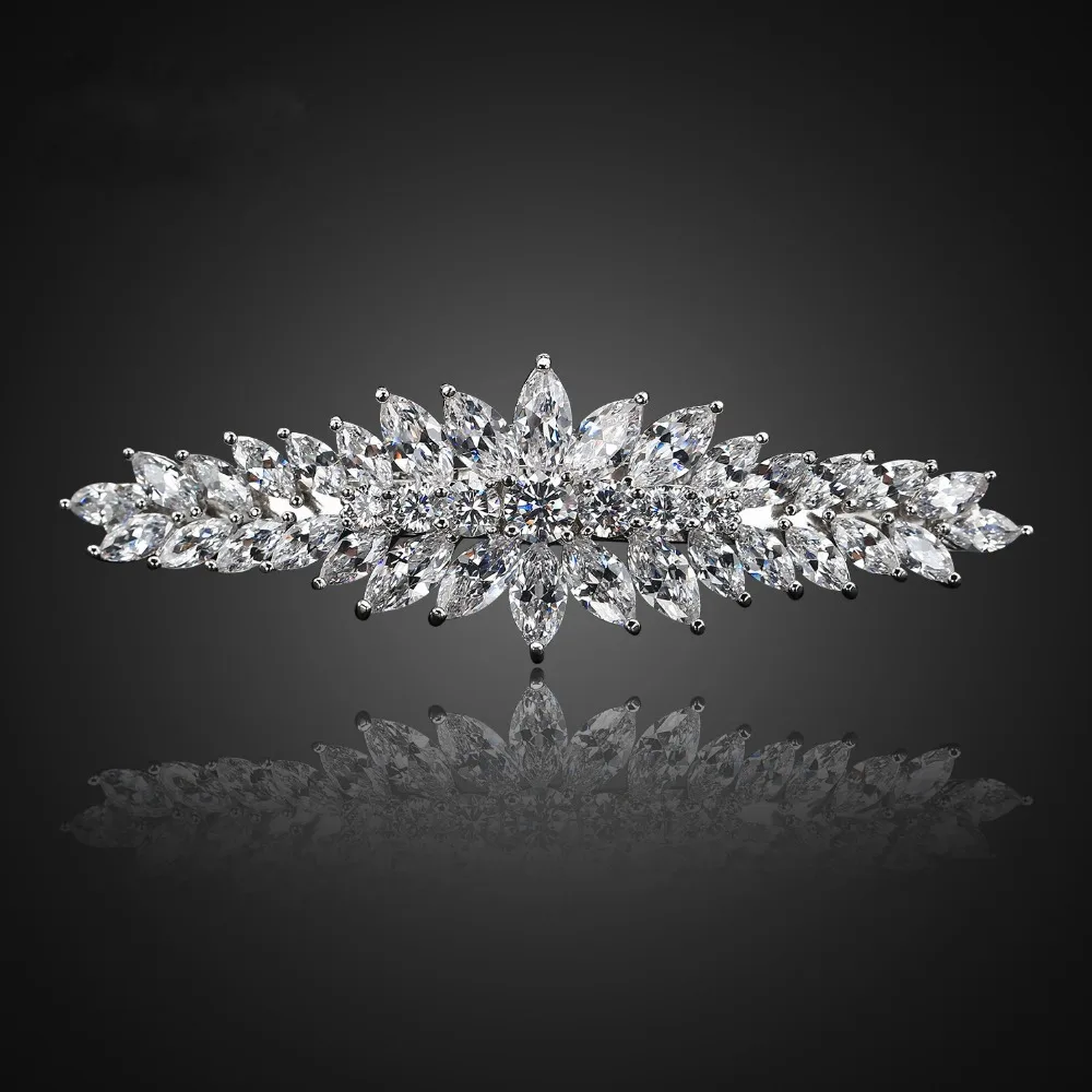 Trendy Bridal Zircon hairpin top clip sleek minimalist clip spring clip Barrette Head Piece Wedding Hair Piece Jewelry F00046
Trendy Bridal Zircon hairpin top clip sleek minimalist clip spring clip Barrette Head Piece Wedding Hair Piece Jewelry F00046