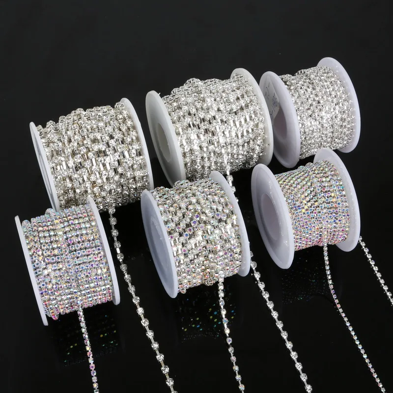 10yards/roll Charming Rhinestone Chain Clear/White AB Rhinestone Silver Plated Chain Craft Apparel Sewing DIY Clothes Accessory
10yards/roll Charming Rhinestone Chain Clear/White AB Rhinestone Silver Plated Chain Craft Apparel Sewing DIY Clothes Accessory