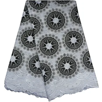 2017 Embroidery Cotton Swiss Lace Fabric Black+White High Quality Cotton Swiss African Lace For Party With Stones Nigerian Lace
2017 Embroidery Cotton Swiss Lace Fabric Black+White High Quality Cotton Swiss African Lace For Party With Stones Nigerian Lace