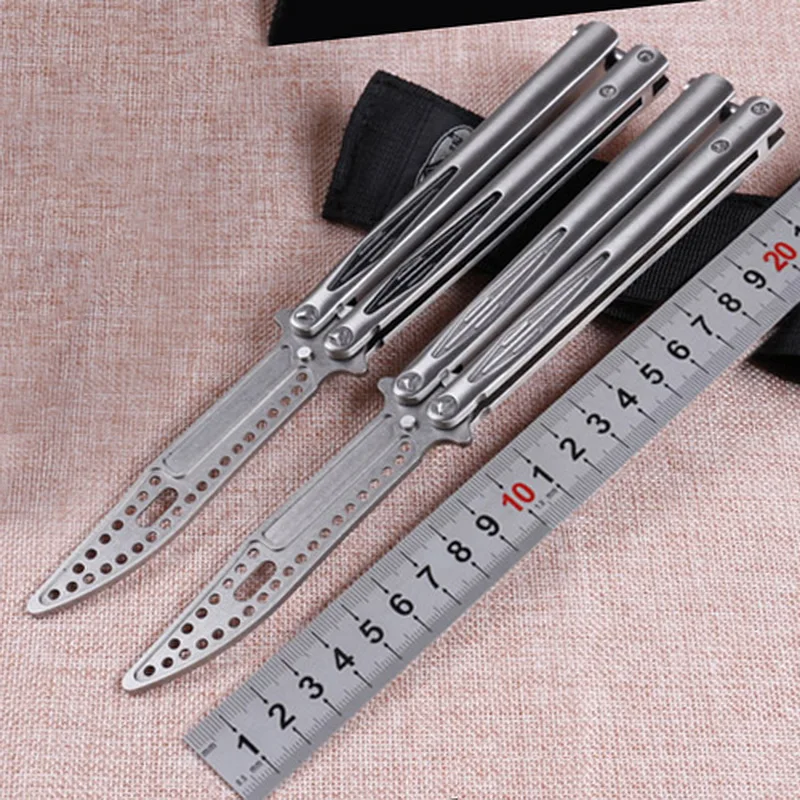 folding Knife butterfly in knife camouflage colors game butterfly knife trainer CS GO training knife dull blade not sharpen
folding Knife butterfly in knife camouflage colors game butterfly knife trainer CS GO training knife dull blade not sharpen