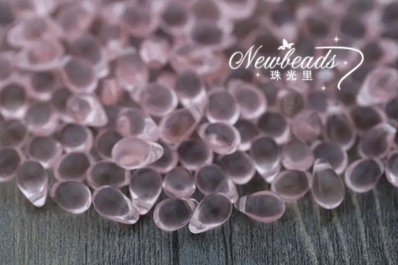 Tear Drop 6x9mm,Czech Glass Beads Wholesale,Color 7010 Rosaline, Qty. 100 pieces/lot
Tear Drop 6x9mm,Czech Glass Beads Wholesale,Color 7010 Rosaline, Qty. 100 pieces/lot