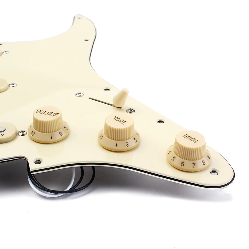 3-ply SSS PVC Pickguard with 3 ALNICO V Single Coil Pickups 5-Way Switch for Electric Guitar YA88
3-ply SSS PVC Pickguard with 3 ALNICO V Single Coil Pickups 5-Way Switch for Electric Guitar YA88
