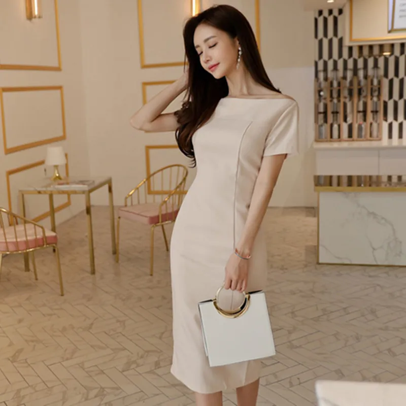 HIGH QUALITY 2019 Summer Women Work Office Lady Sheath slash neck Party High Street Womens Formal Vestidos Casual Dresses
HIGH QUALITY 2019 Summer Women Work Office Lady Sheath slash neck Party High Street Womens Formal Vestidos Casual Dresses
