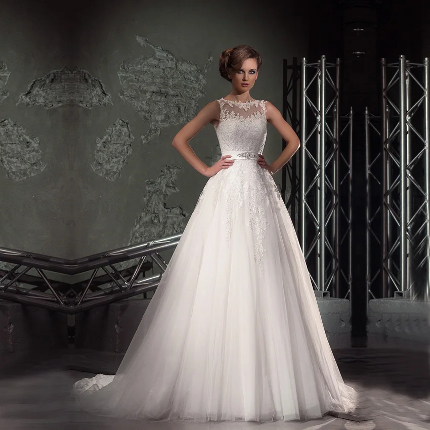 2017Vestido de Noiva vestido de Baile Vestidos de Casamento Faixa Frisada Lace Apliques de Casamento De Luxo Vestidos de noiva
2017Vestido de Noiva vestido de Baile Vestidos de Casamento Faixa Frisada Lace Apliques de Casamento De Luxo Vestidos de noiva